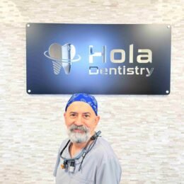hola-dentistry-doctor- Dr. Mahbod Tabaei
